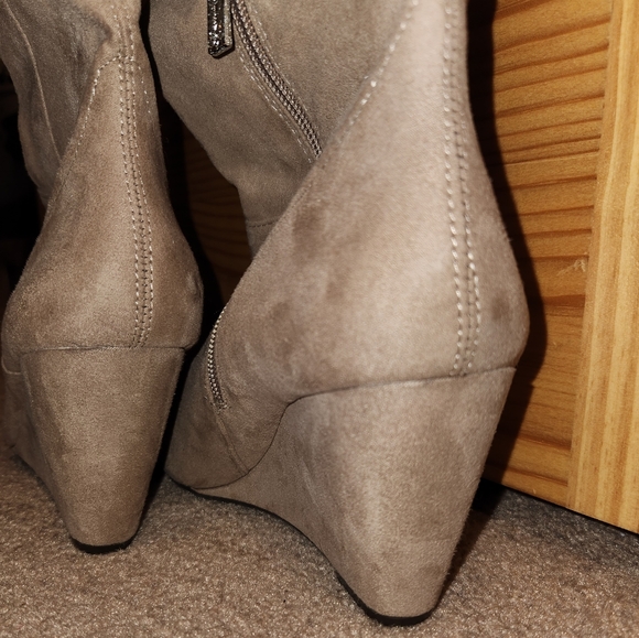 Taupe knee boot wedge Jessica Simpson - Picture 6 of 7